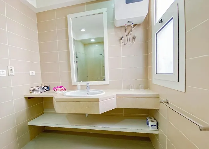 Nayah Stays, Joubal Lagoons Terrace Daire Hurgada